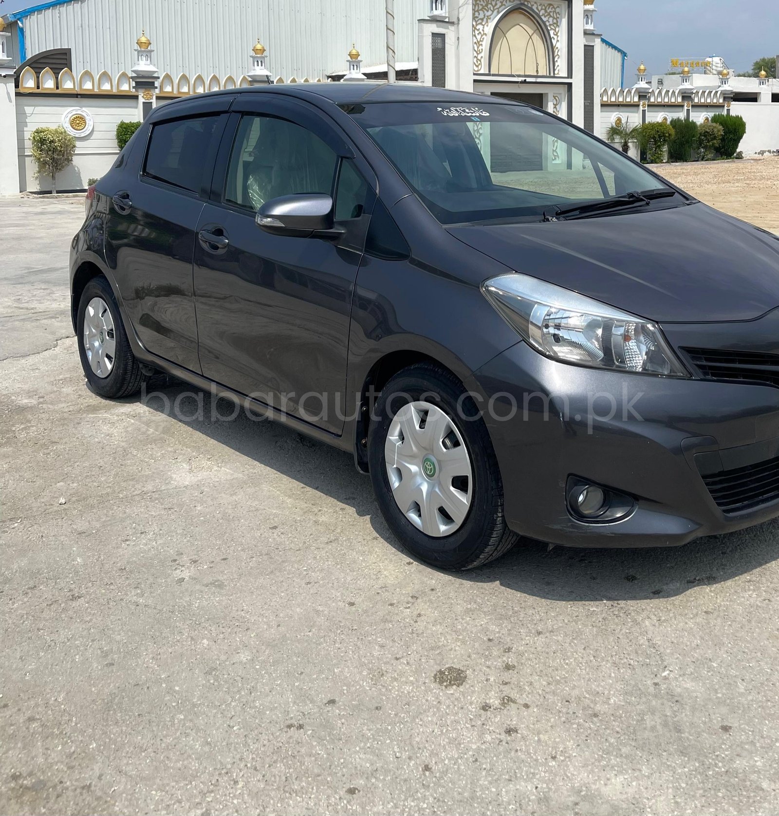 Toyota Vitz 2013/16