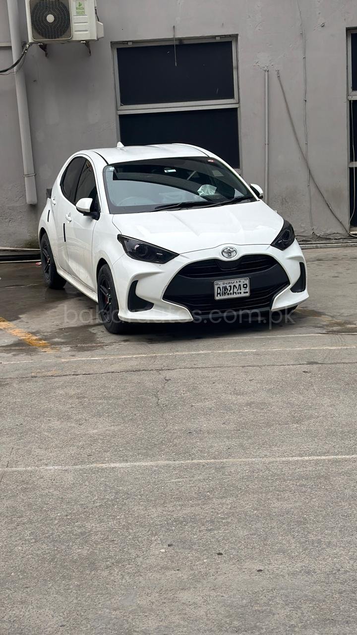 Toyota Yaris Hatchback