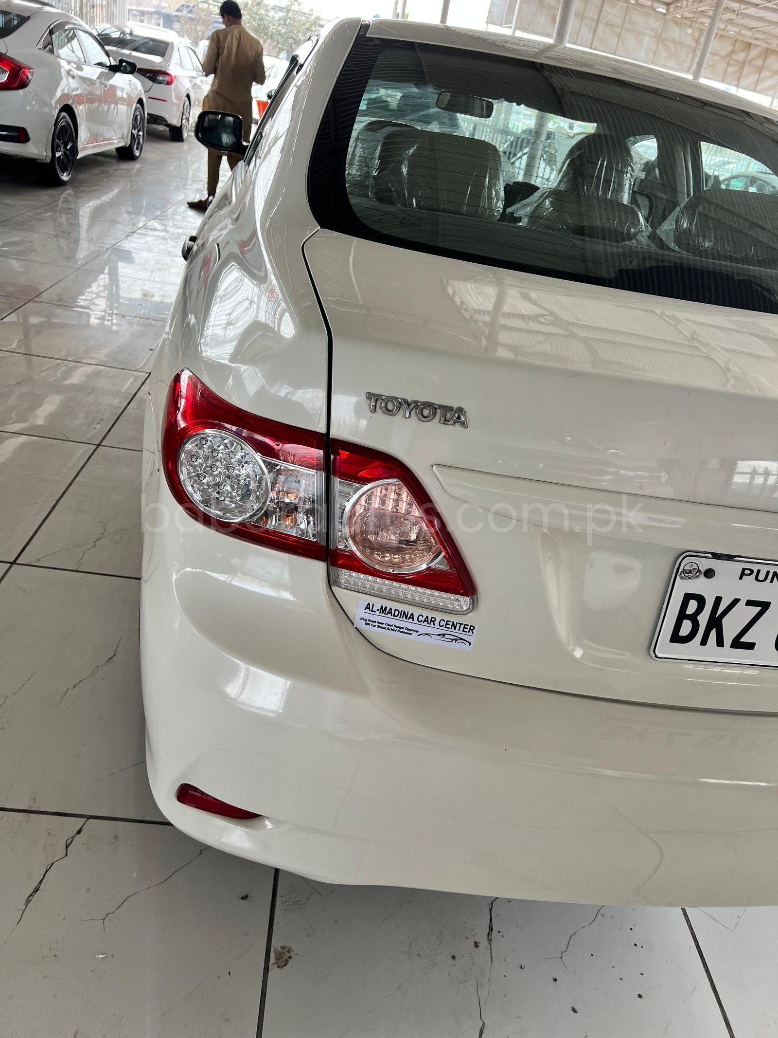 Toyota Corolla gli 2011 only 3 cards