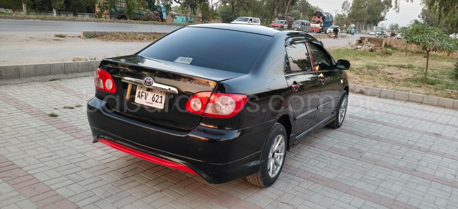 Toyota Corolla SE Saloon 2004 Model