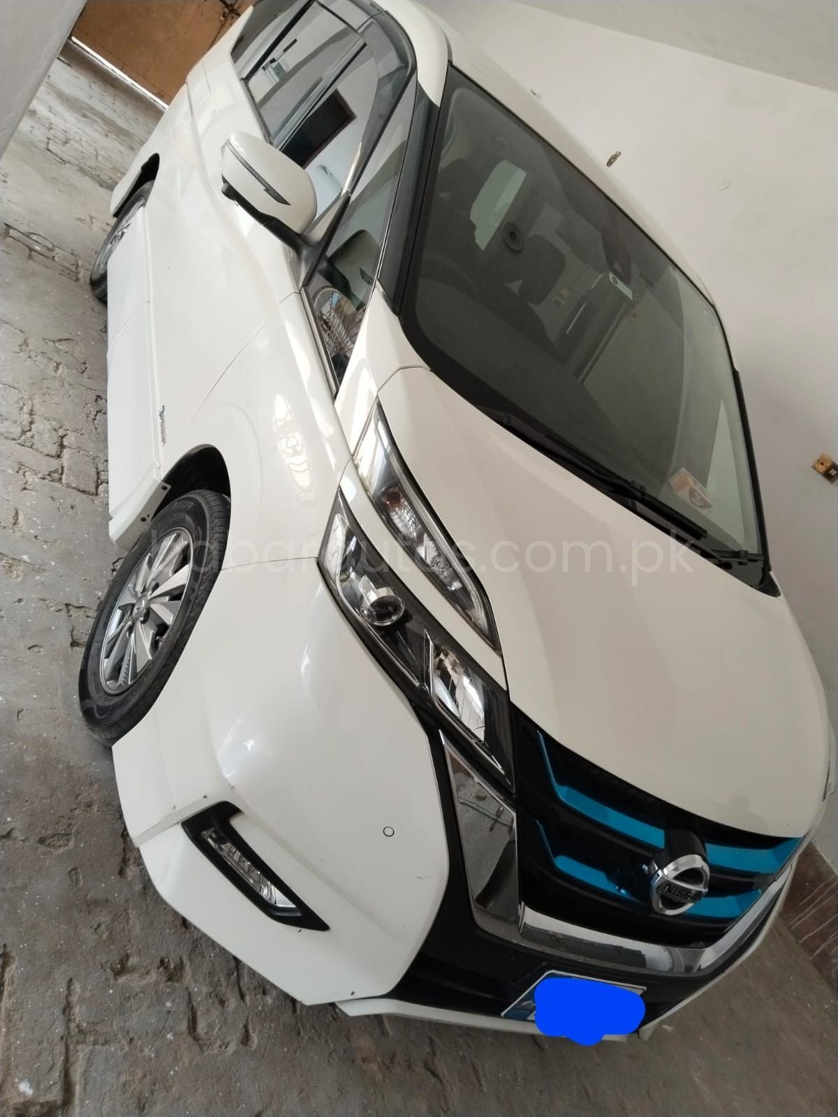Nissan Serena E Power