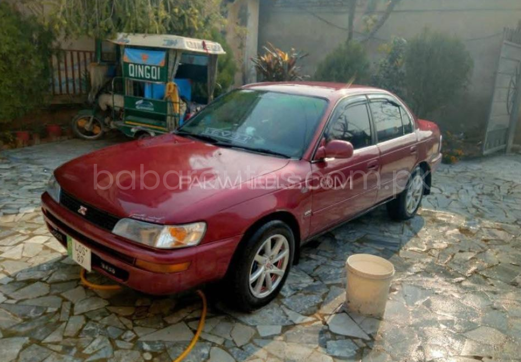 Toyota corolla XE 1993 model