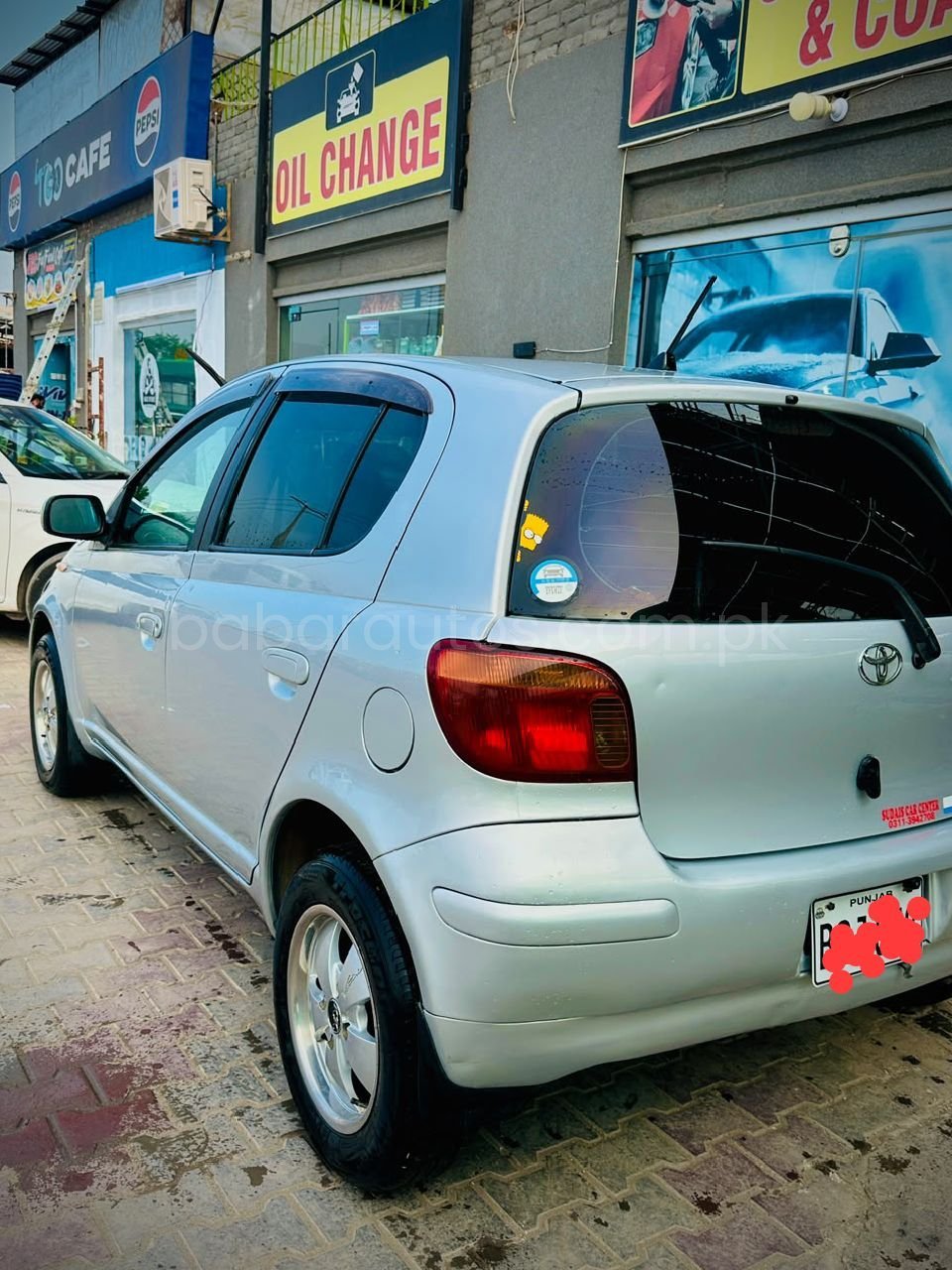 Vitz 2004 model FL PACKAGE 1 PIECE SPRAY  over all Car are genwon