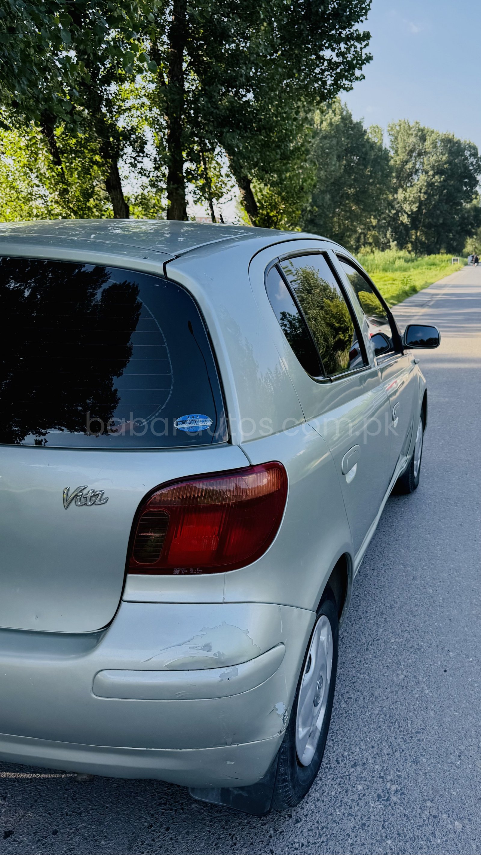 Toyota vitz 2002